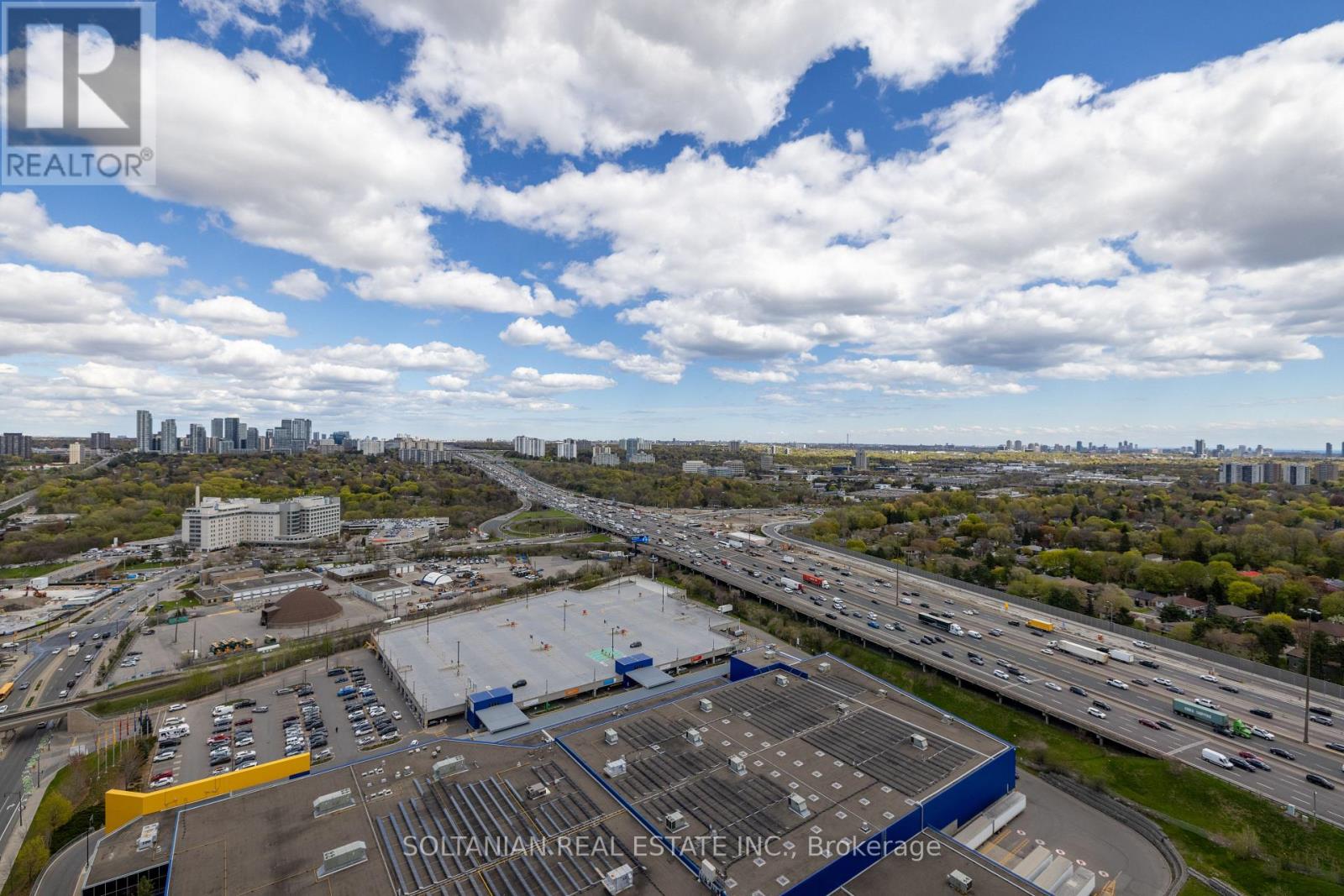 #3302 121 MCMAHON DRIVE - 27