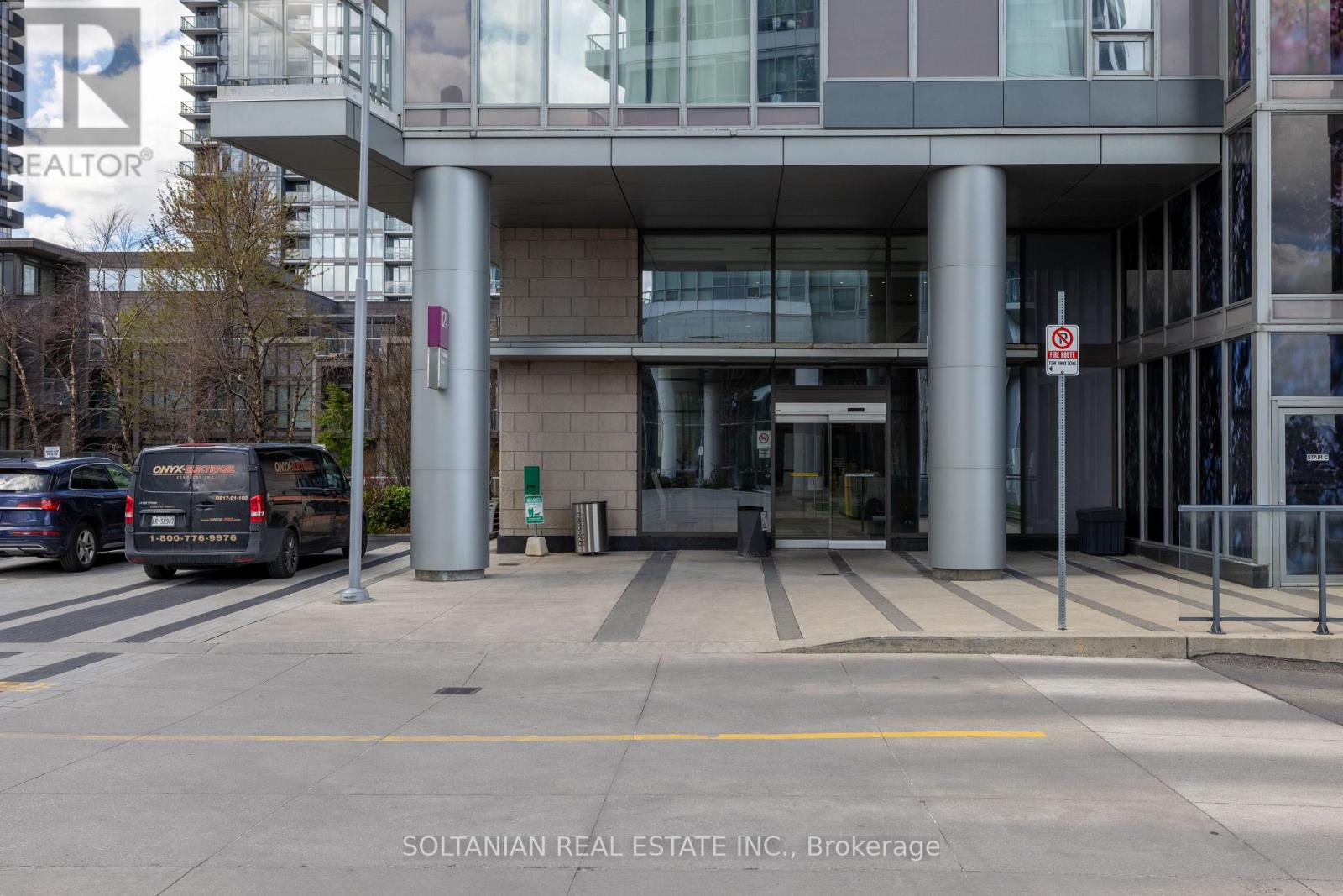#3302 121 MCMAHON DRIVE - 3