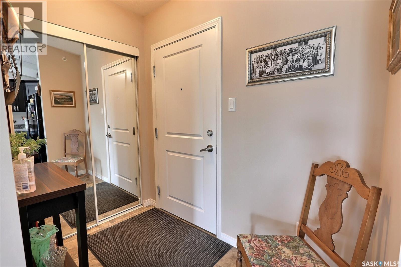 #401 1501 15th STREET E - Image 2