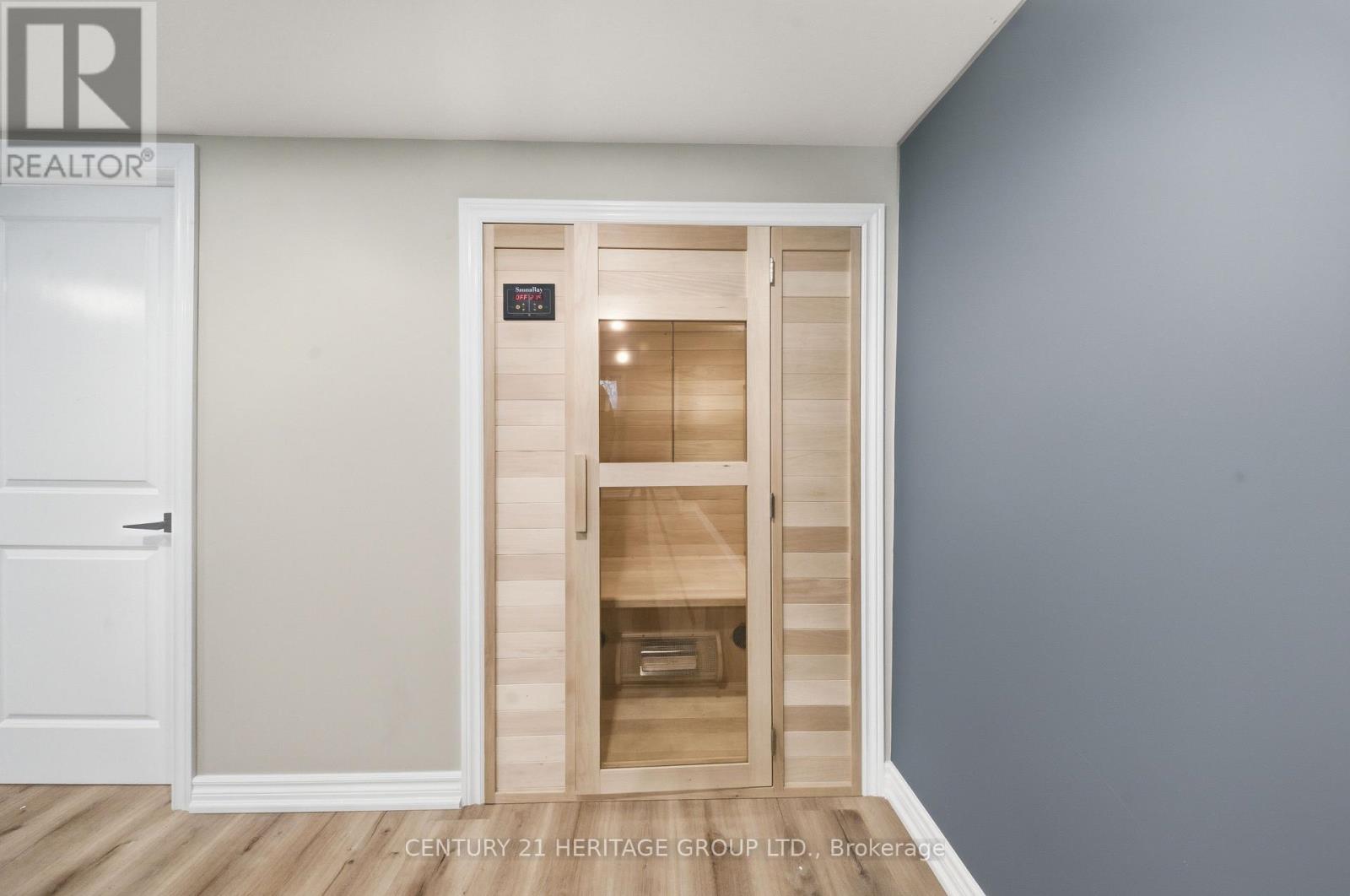 7 CEDAR CRESCENT - 14