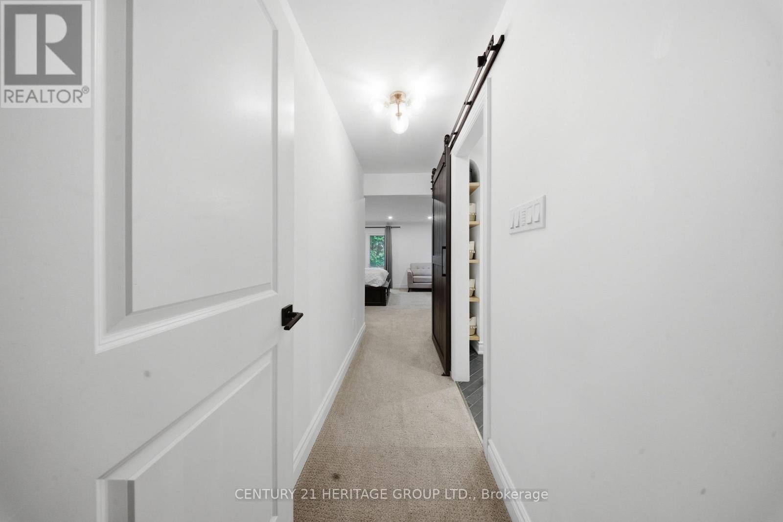 7 CEDAR CRESCENT - 25