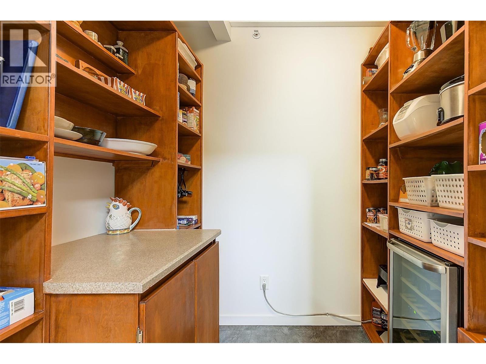 402 307 Whitman Road, Kelowna