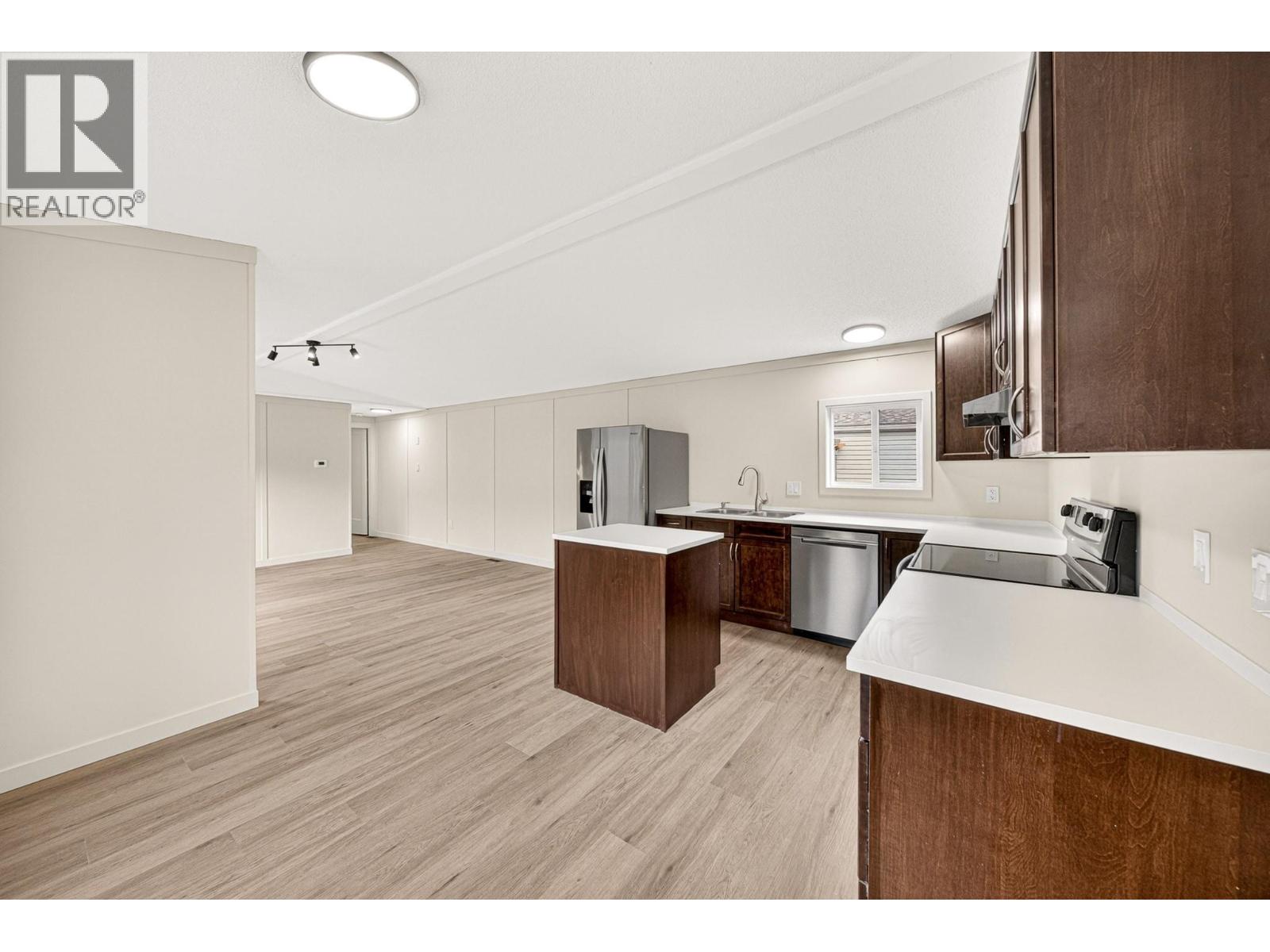 50 100 Aspen Drive - 8