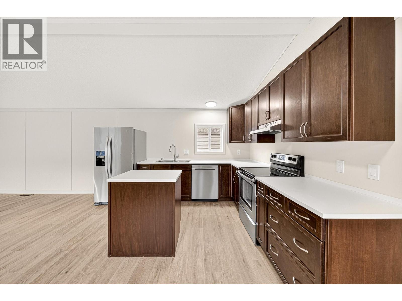 50 100 Aspen Drive - 9