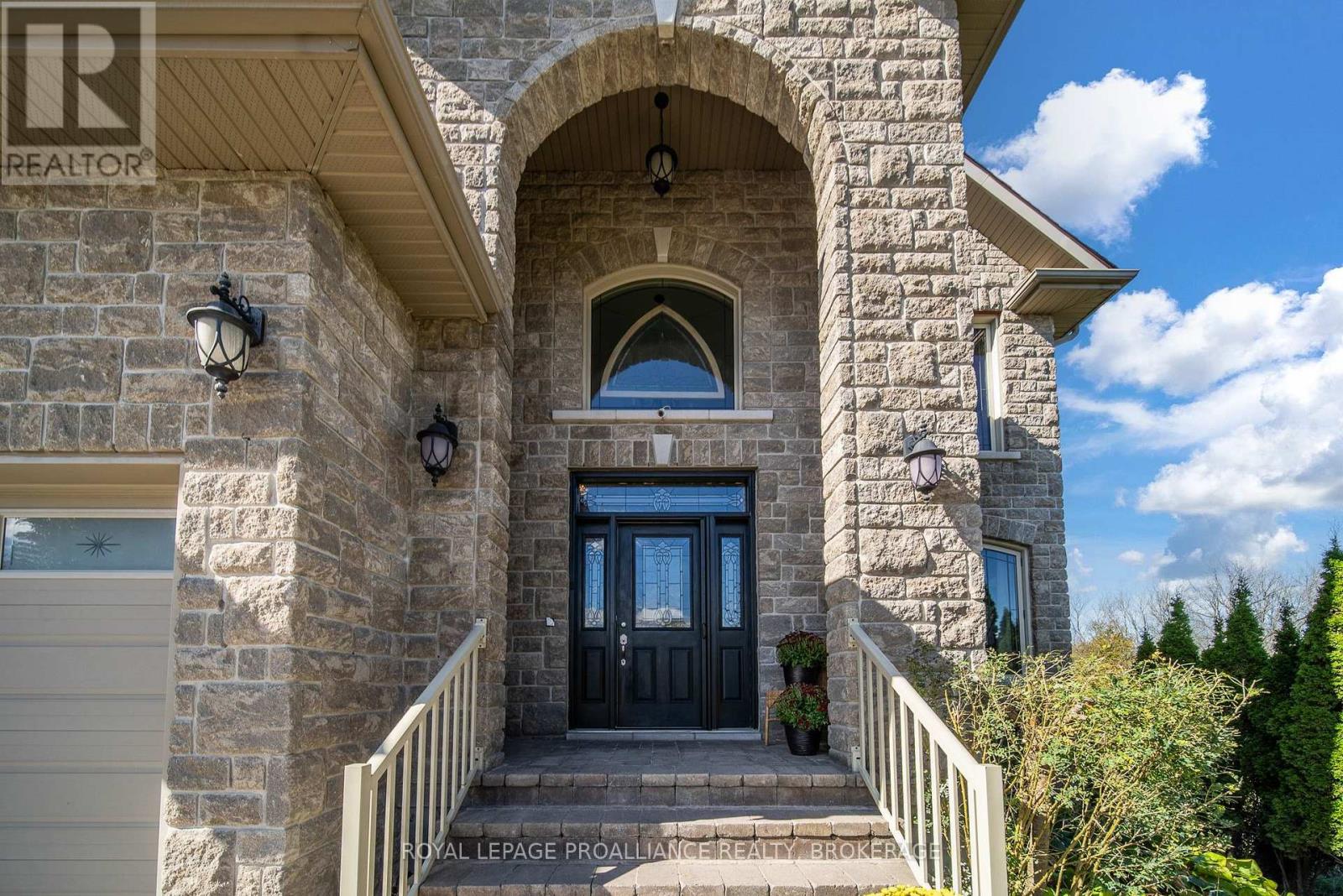 710 KANANASKIS DRIVE - Image 3