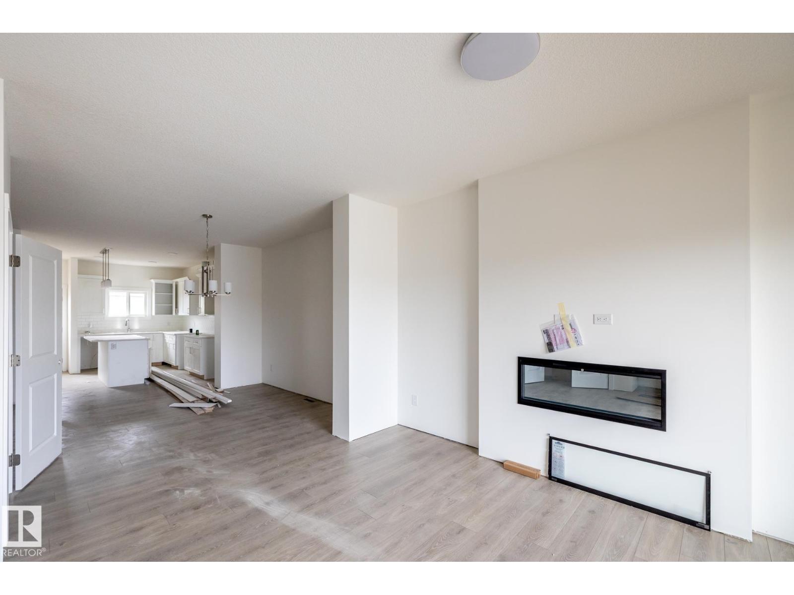 211 157 AV NE - 4