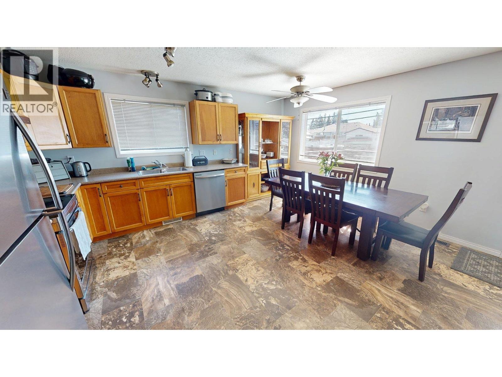 9615 113 AVENUE - 5