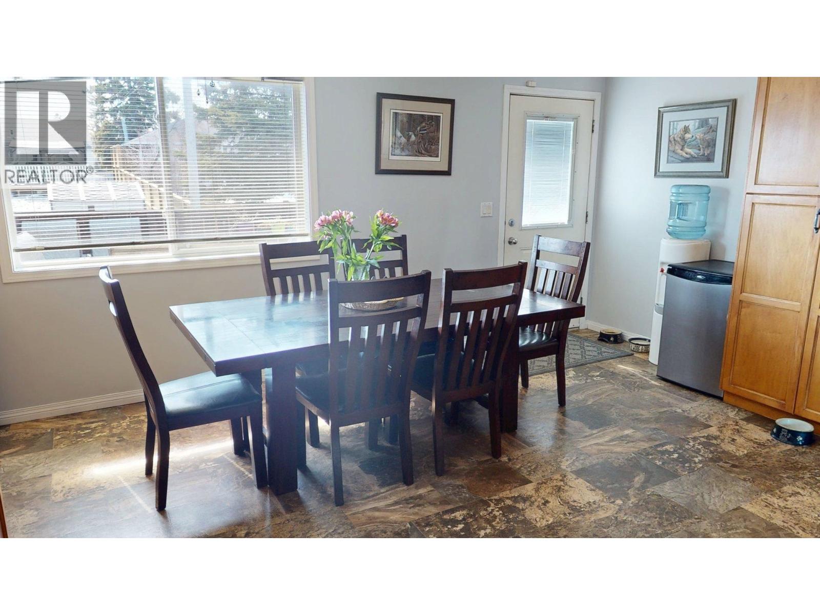 9615 113 AVENUE - 9