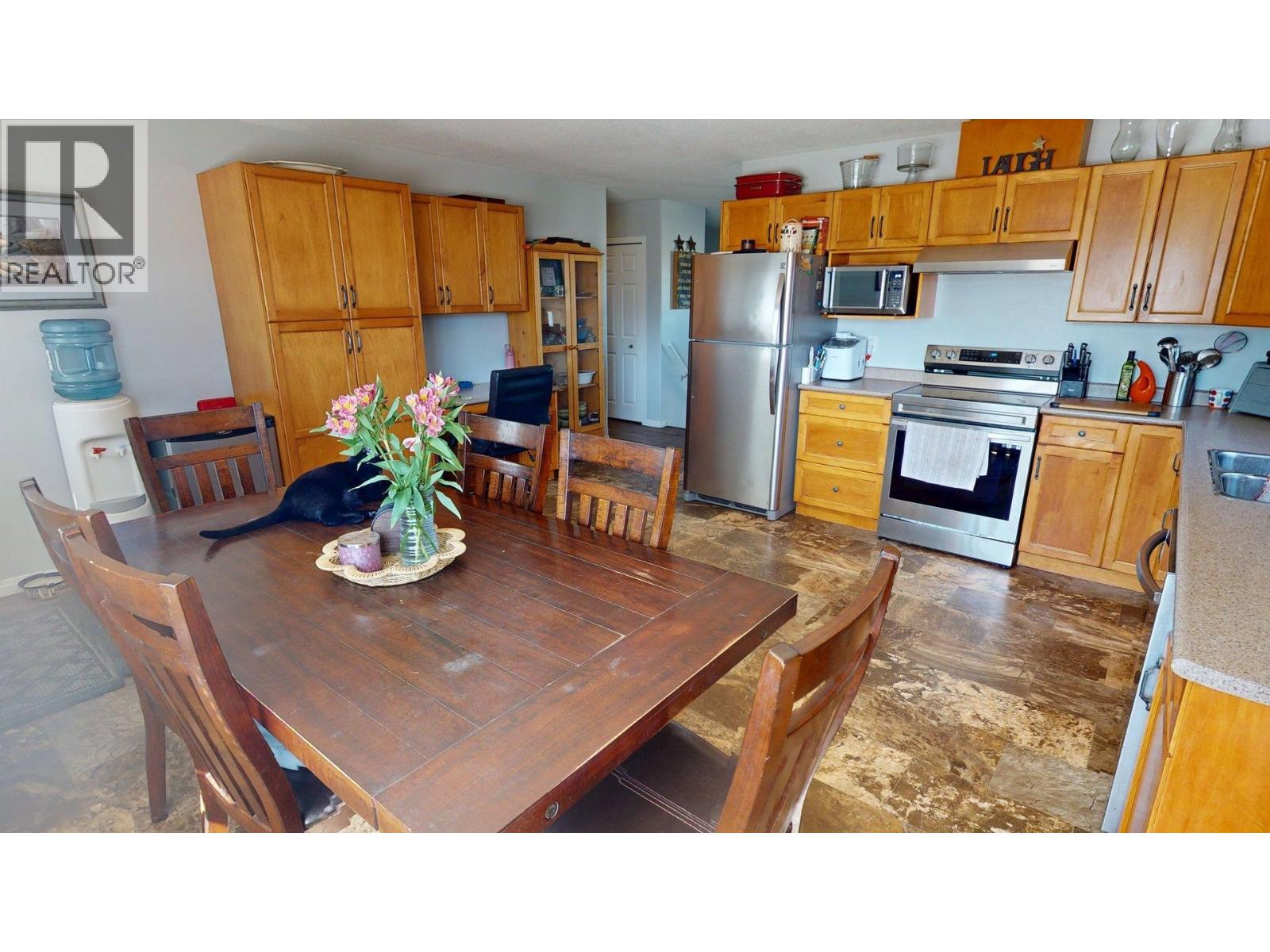 9615 113 AVENUE - 7