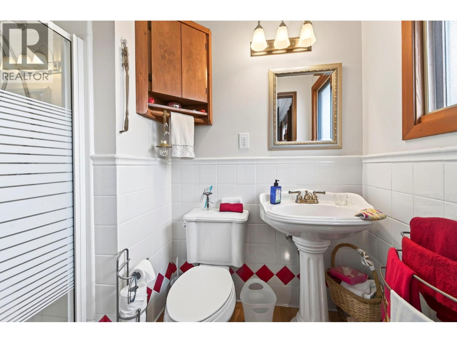 293 Robson Drive - 18