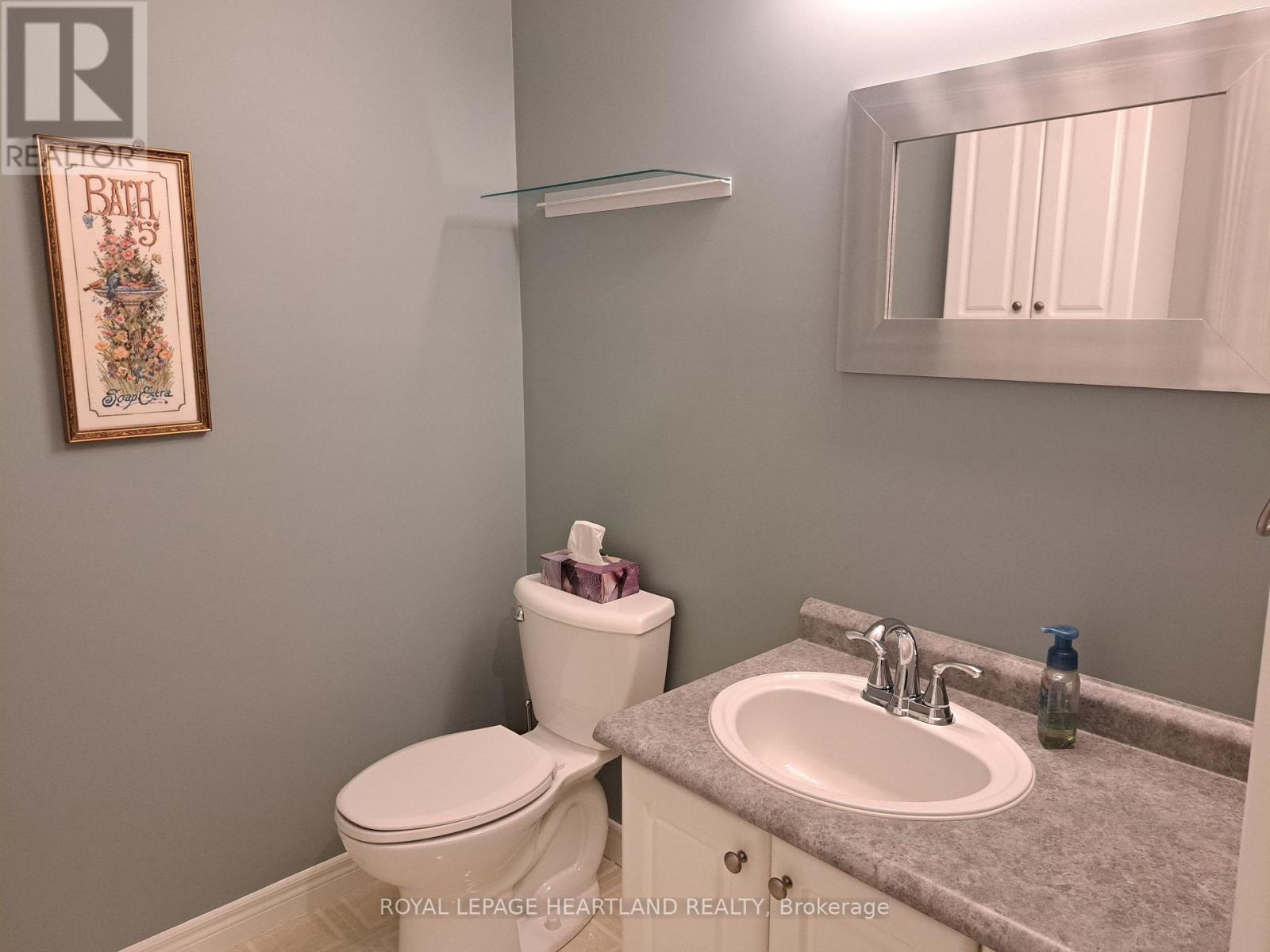 14 BROOKSIDE PLACE - 18