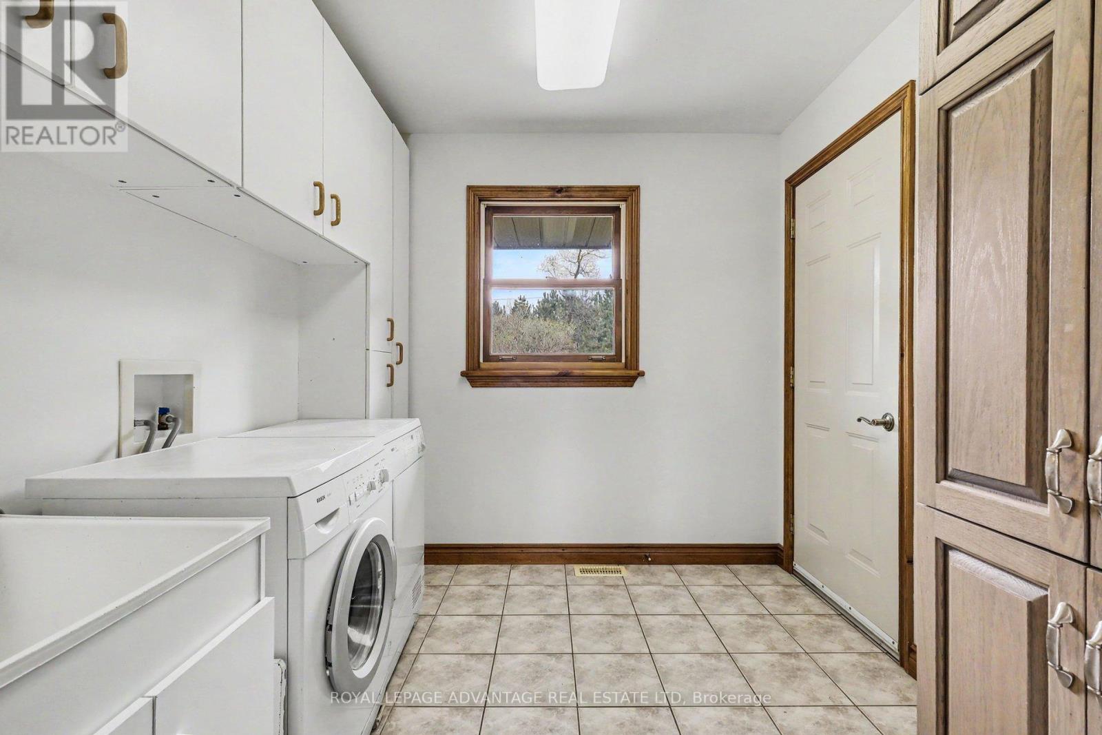2844 TENNYSON ROAD - 18