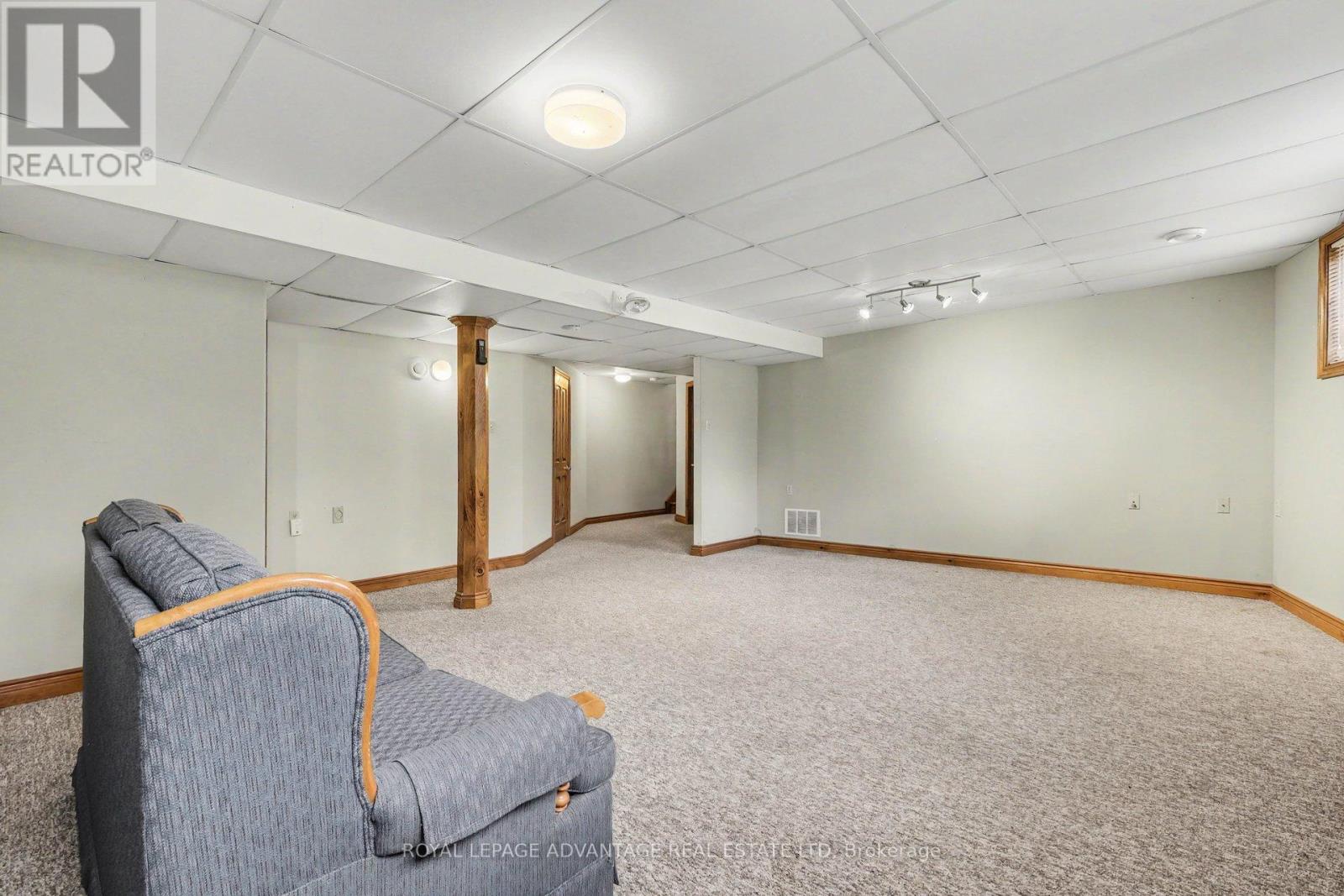 2844 TENNYSON ROAD - 25
