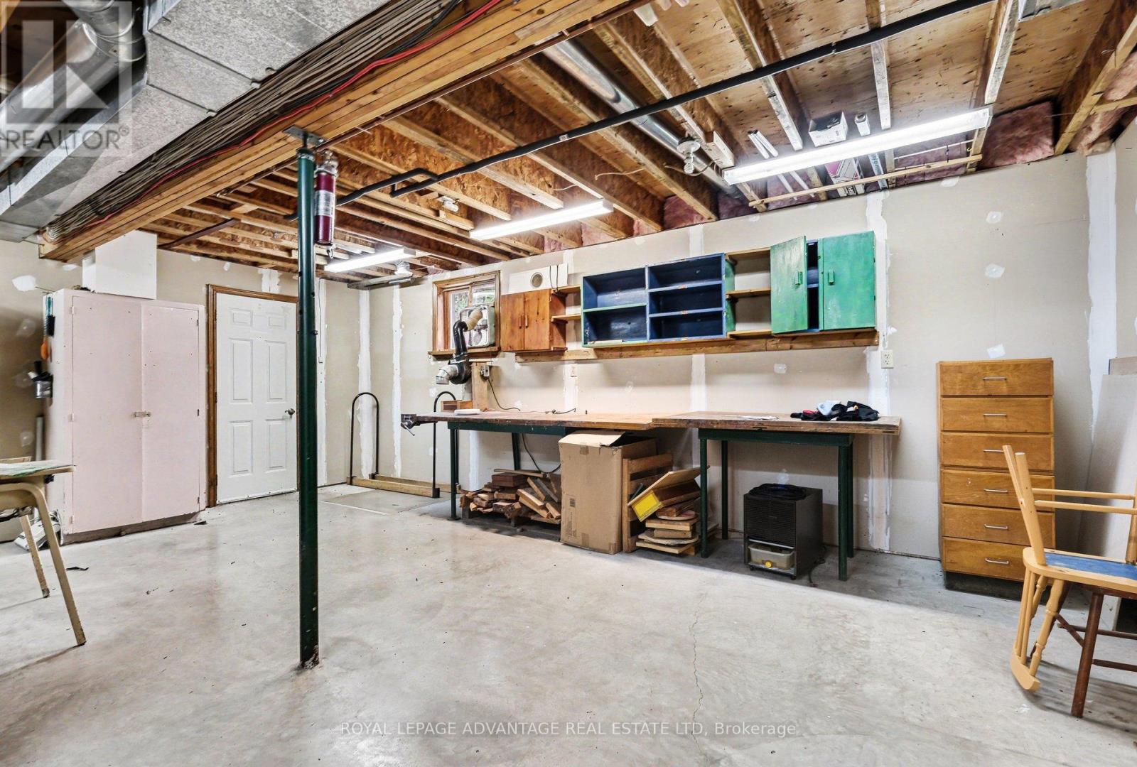 2844 TENNYSON ROAD - 28