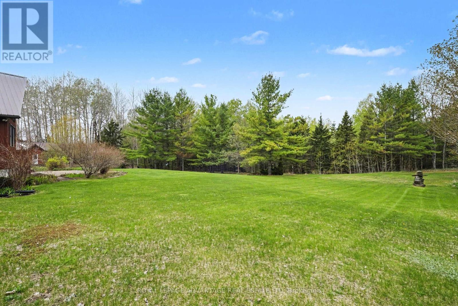 2844 TENNYSON ROAD - 35