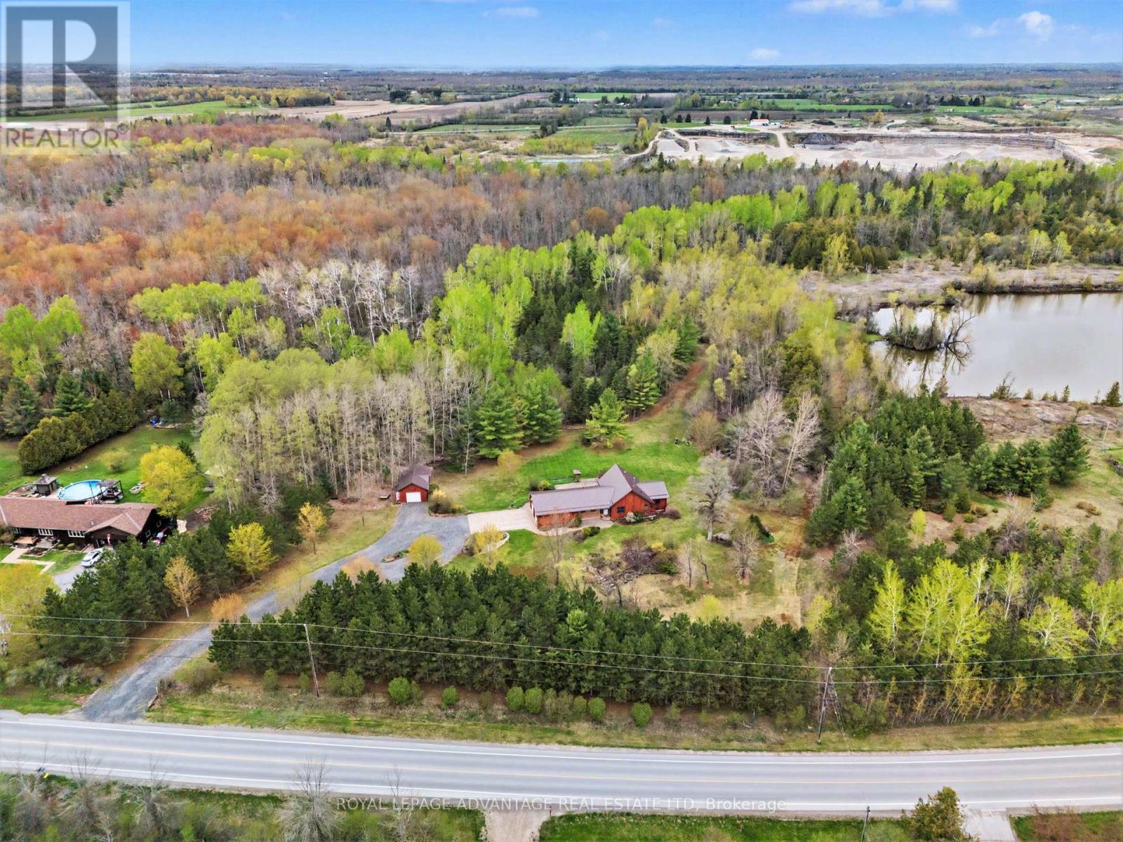 2844 TENNYSON ROAD - 39