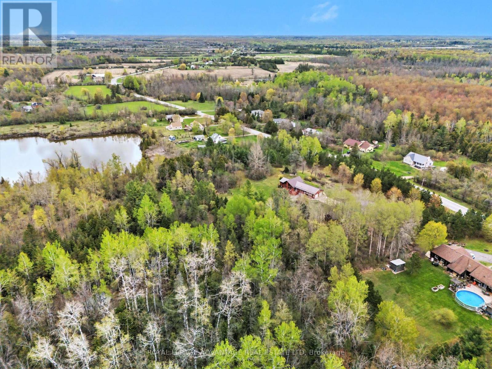 2844 TENNYSON ROAD - 41