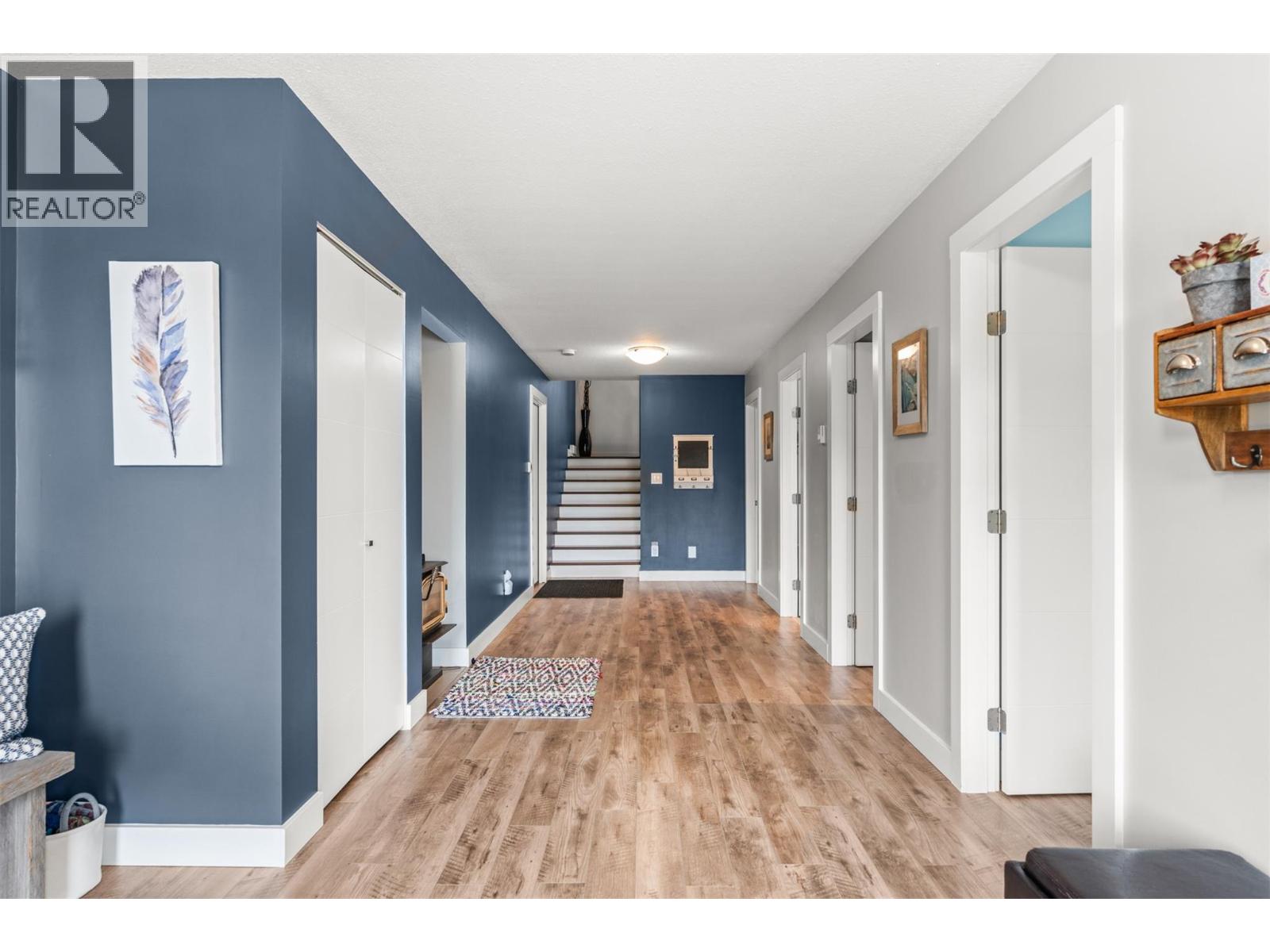 6552 Goose Lake Road, Vernon