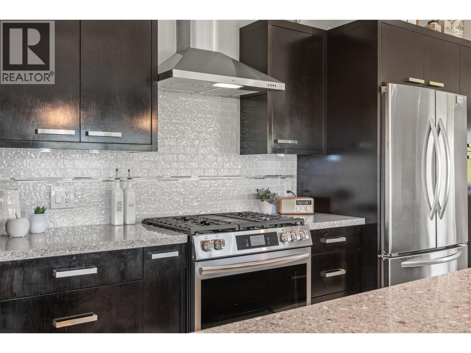 6552 Goose Lake Road, Vernon