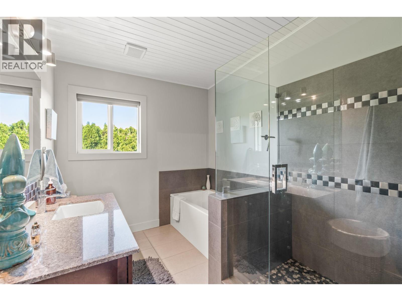 6552 Goose Lake Road, Vernon