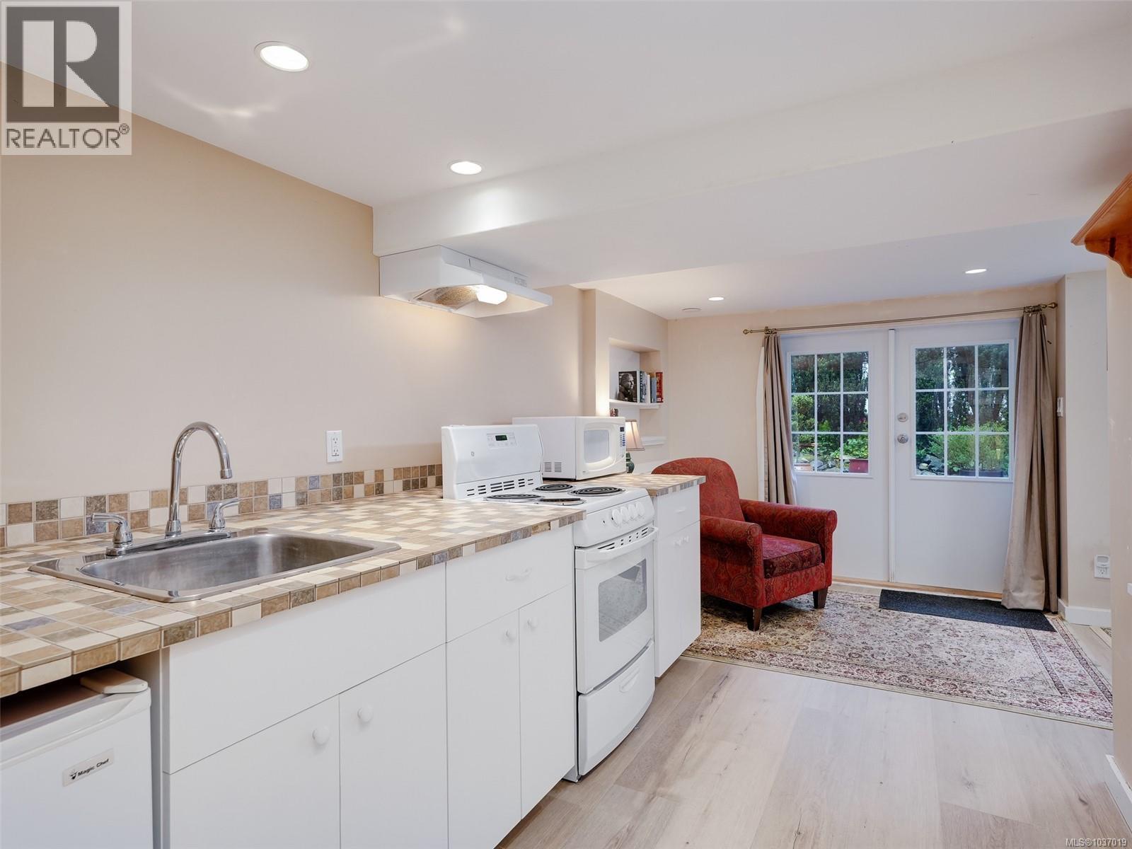972 Wilmer St - 22