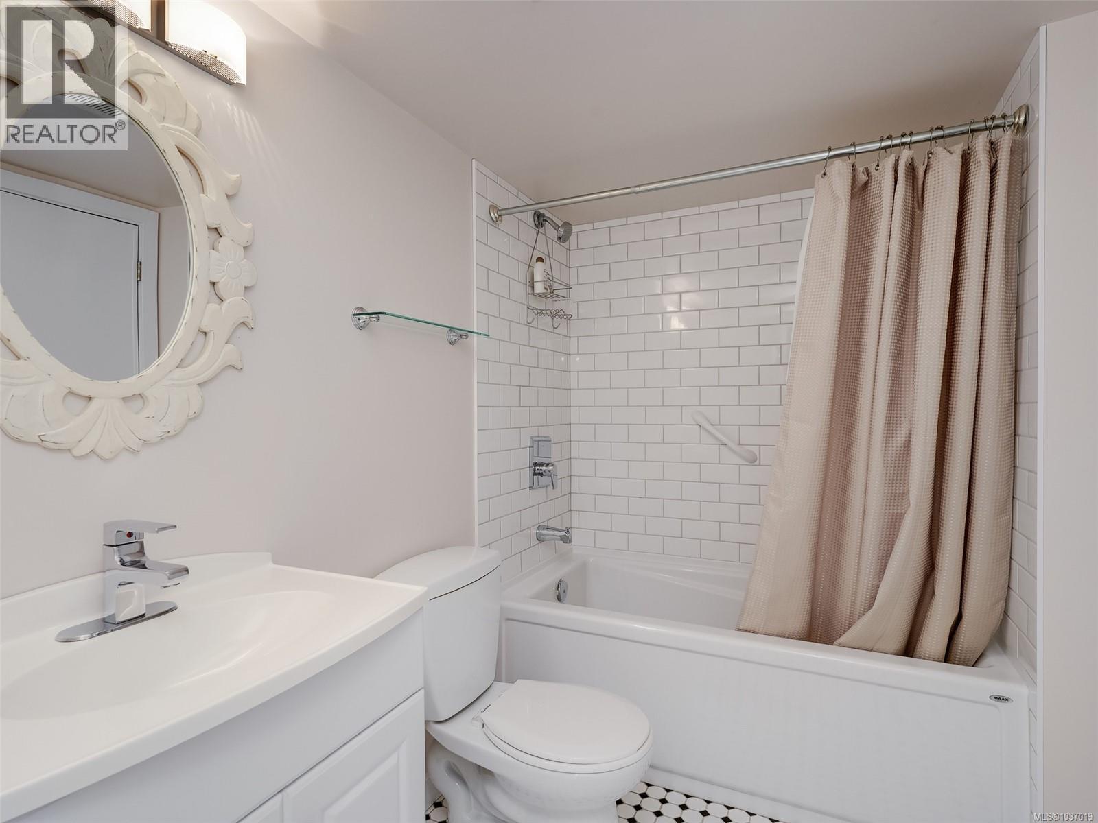 972 Wilmer St - 25