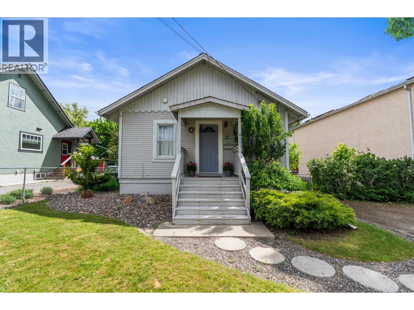4101 30 Street - 1