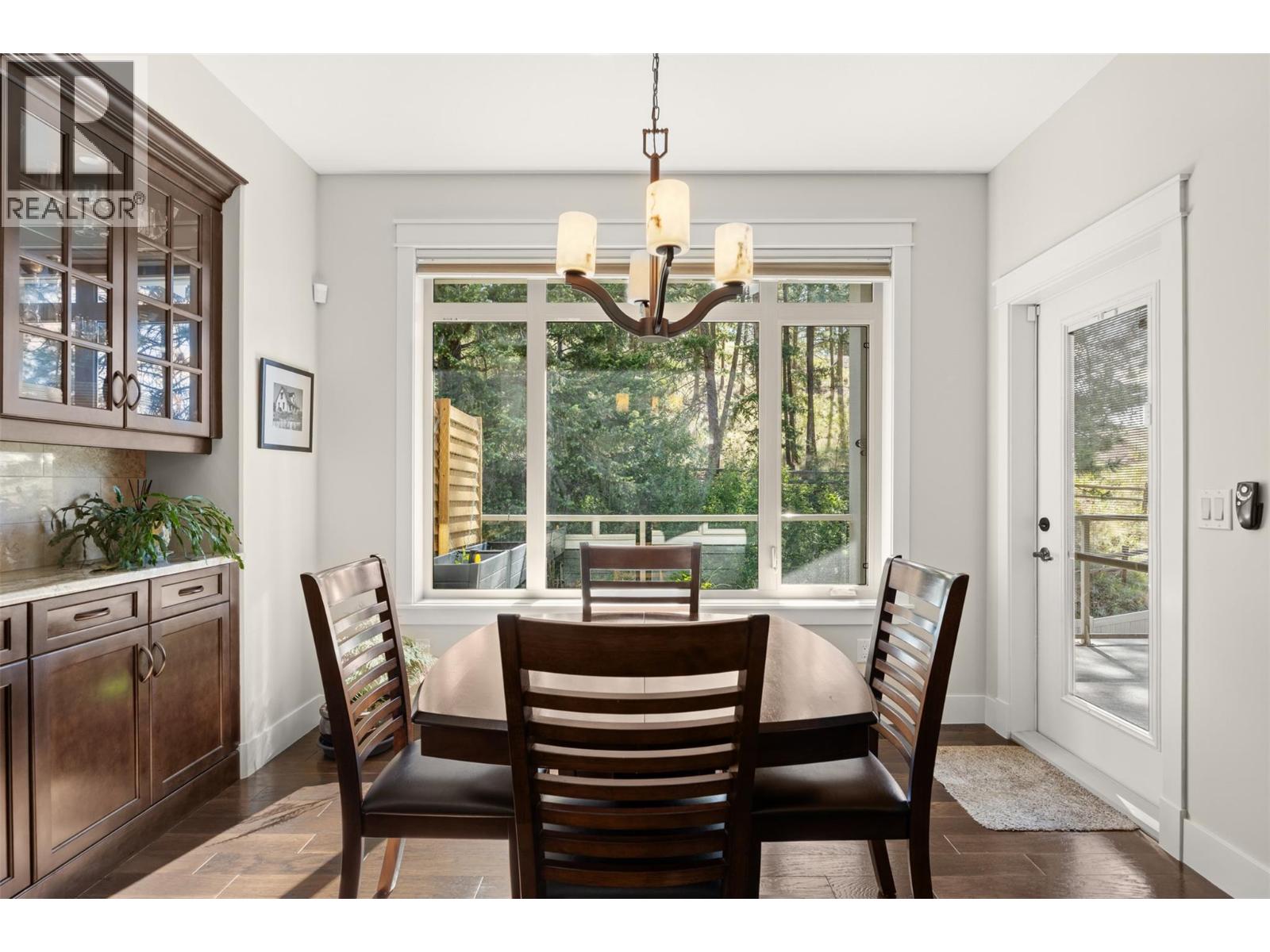  2497 Paramount Drive, West Kelowna