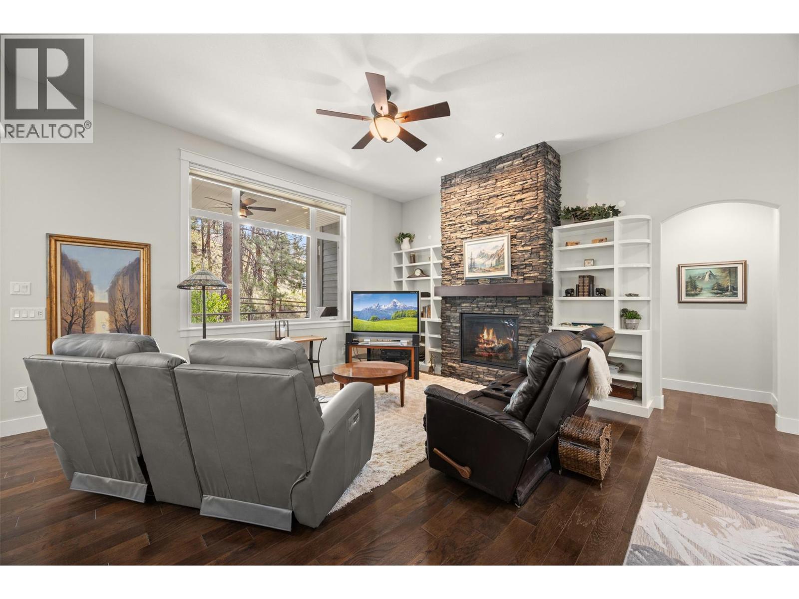 2497 Paramount Drive - 7