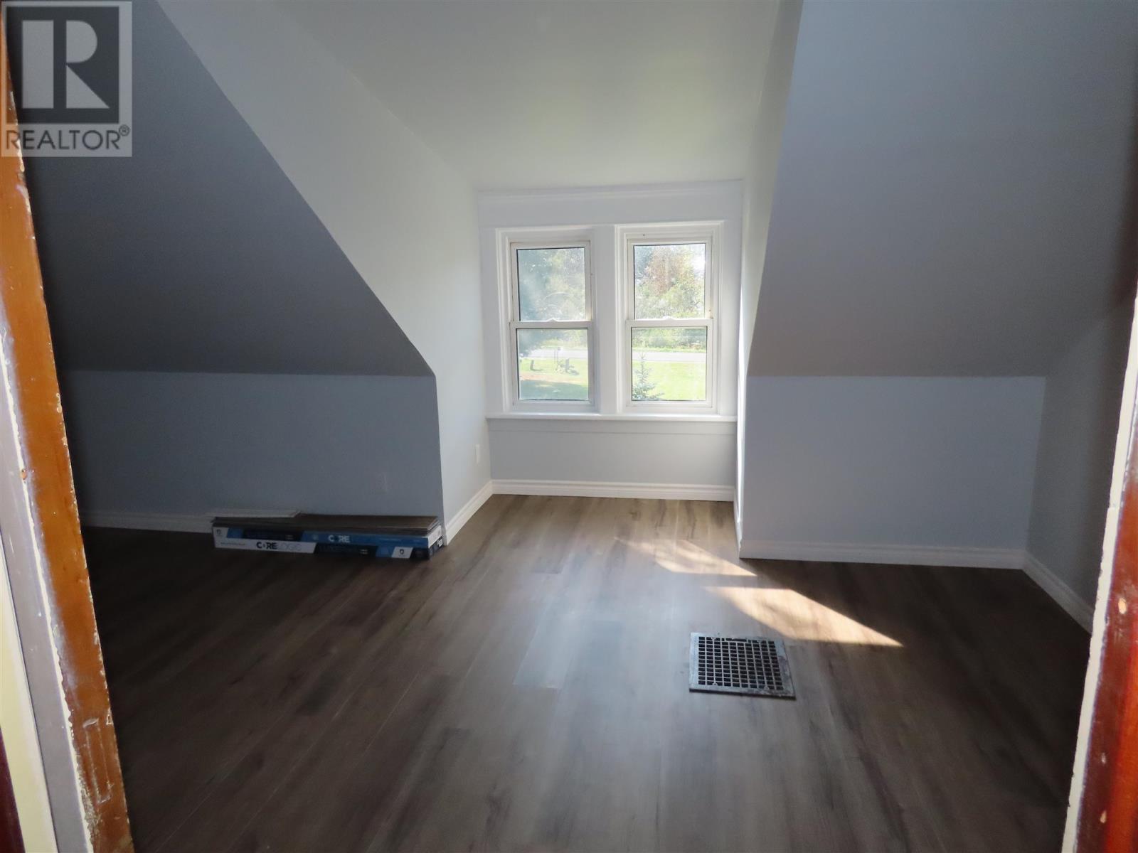 1804 Gordon Lake Rd. - 17