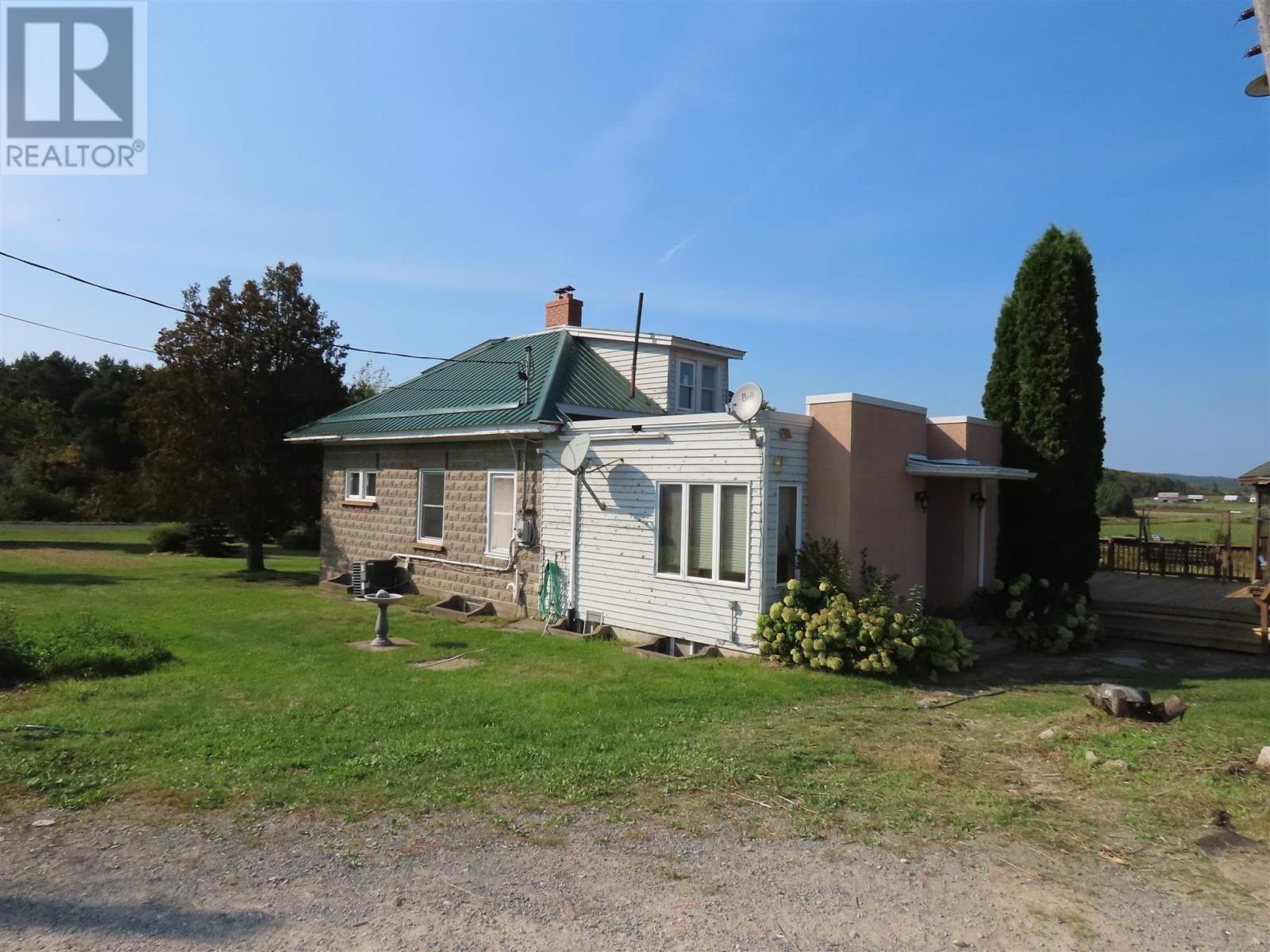 1804 Gordon Lake Rd. - 50