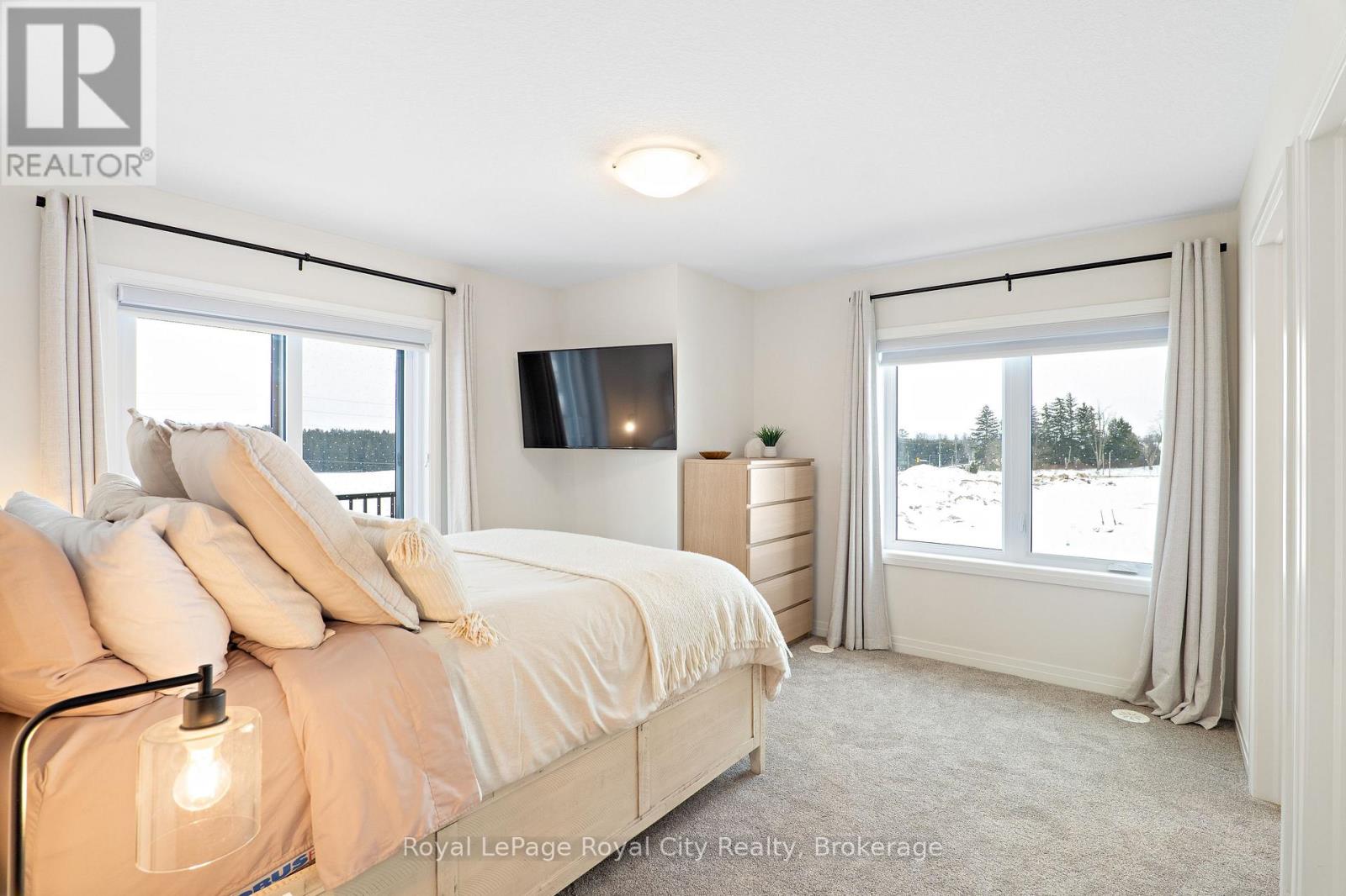 83 THATCHER DRIVE - 27