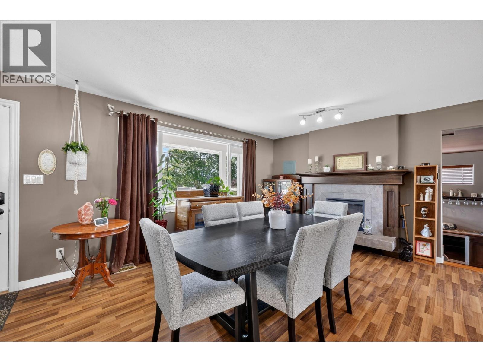 1355 Pasadena Road - 11