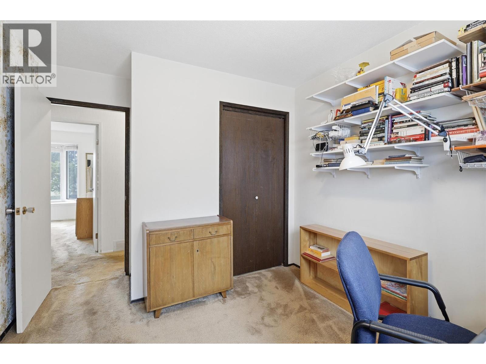833 MCARTHUR Drive - 23