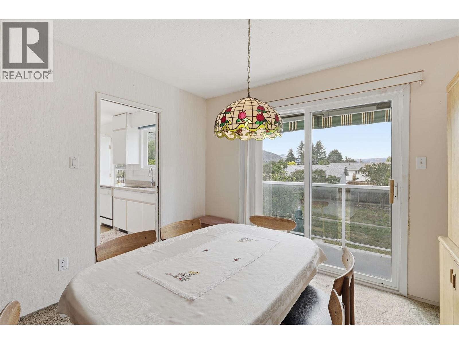 833 MCARTHUR Drive - 12