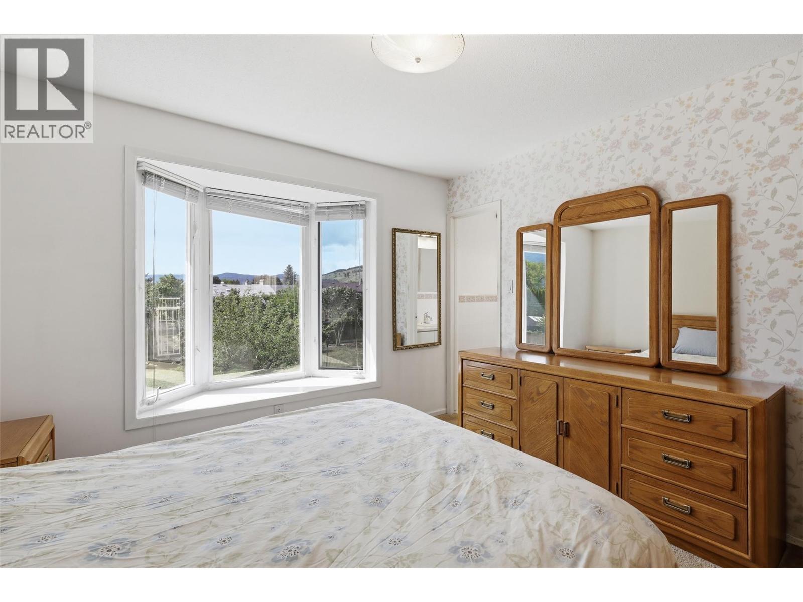 833 MCARTHUR Drive - 20
