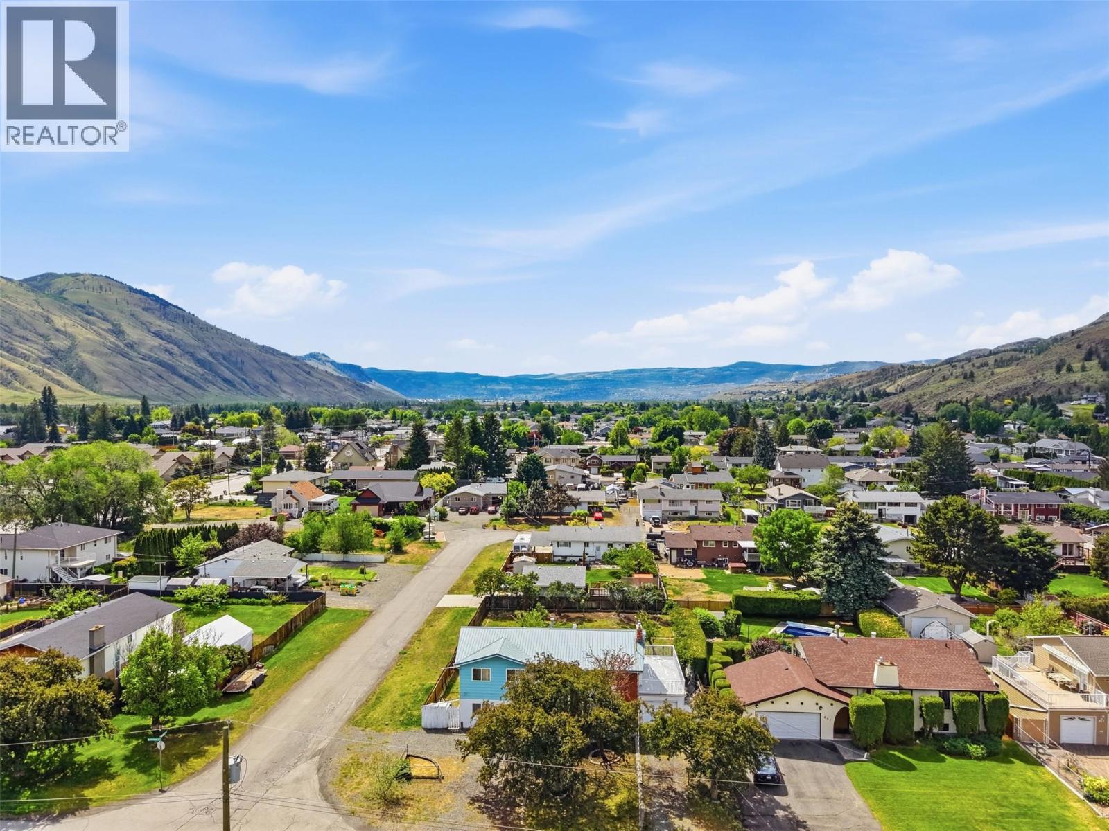 833 MCARTHUR Drive - 52