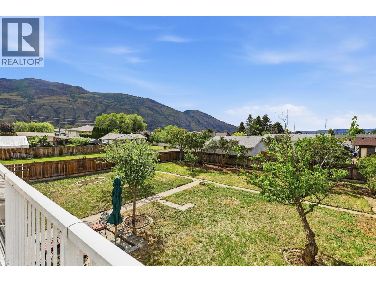 833 MCARTHUR Drive - 9