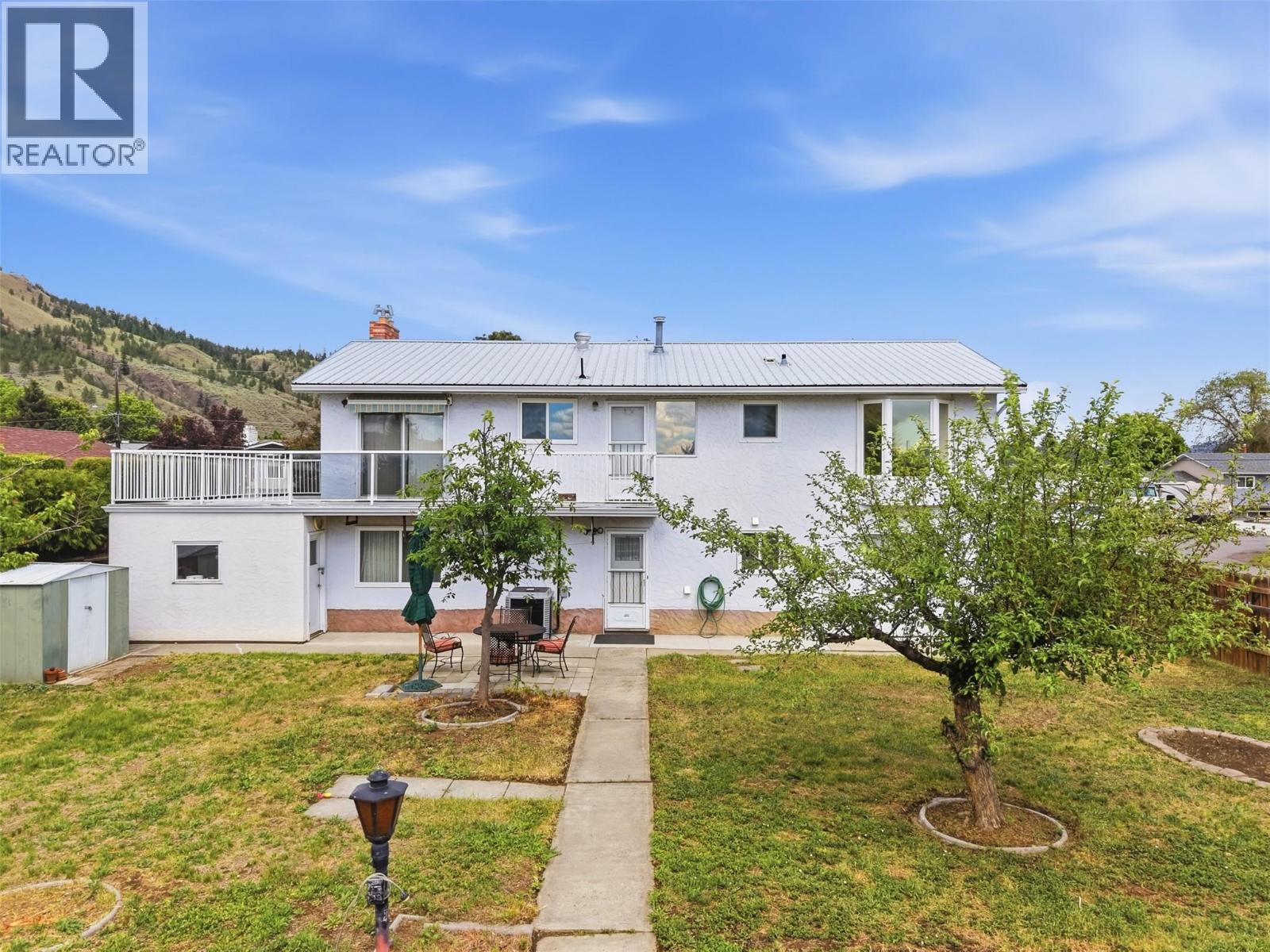 833 MCARTHUR Drive - 41