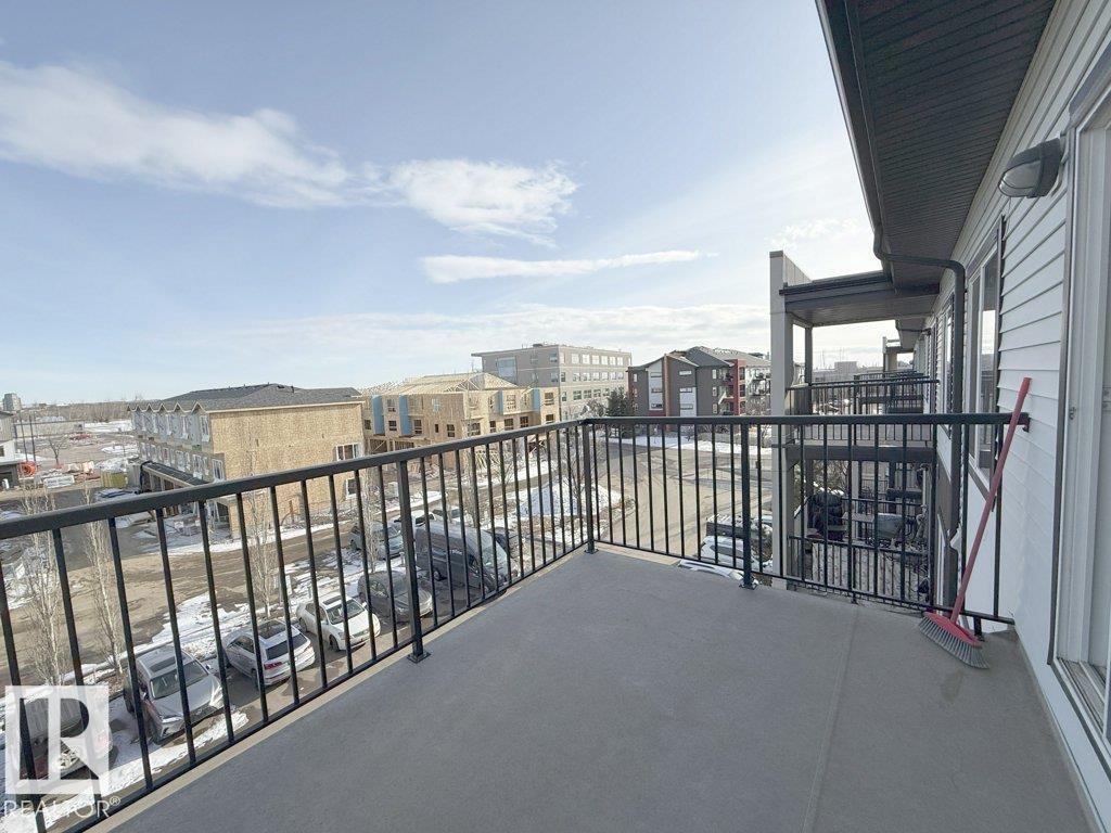 #429 390 WINDERMERE RD NW - 24