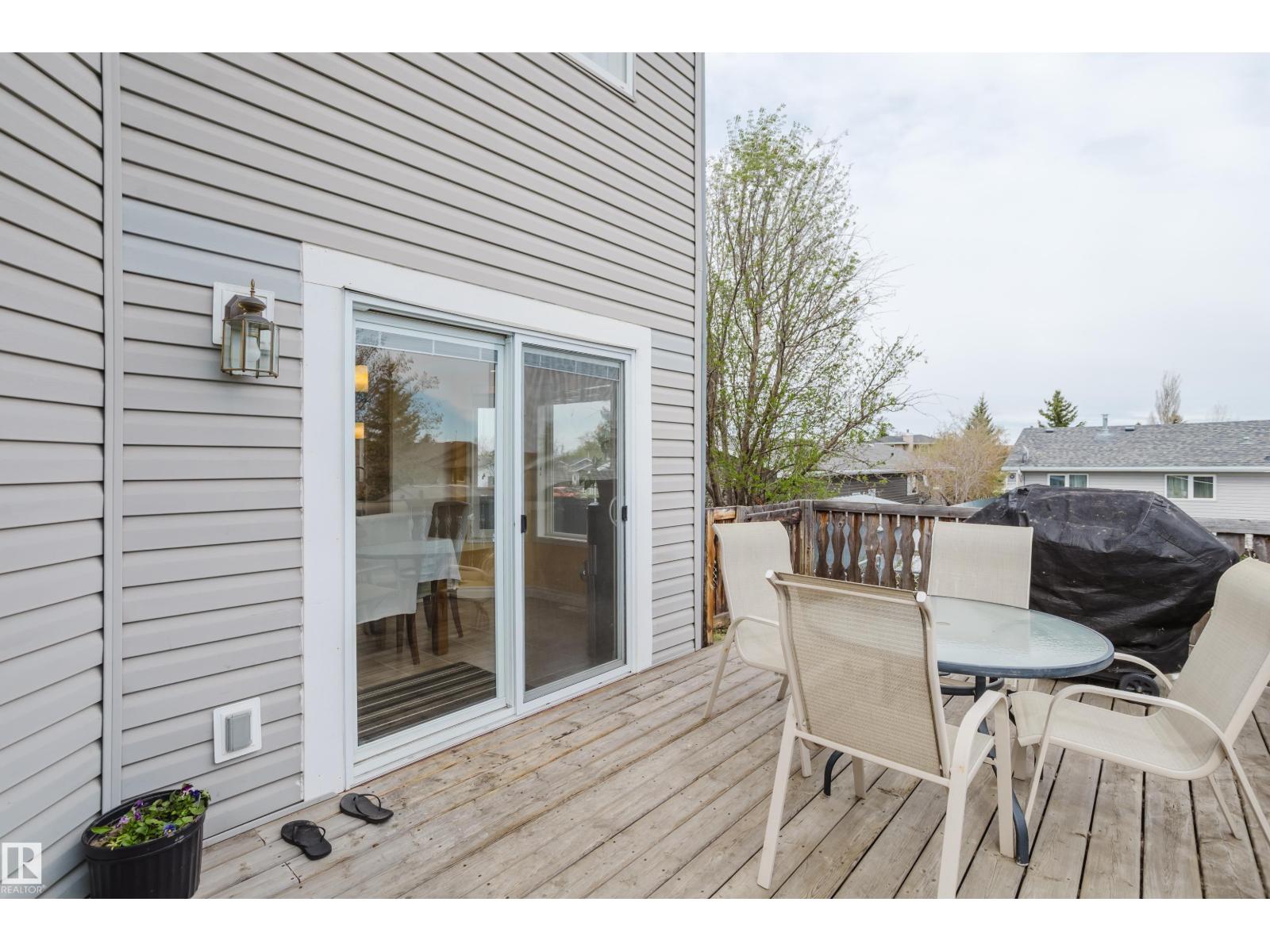 115 West Liberty CR — photo 68