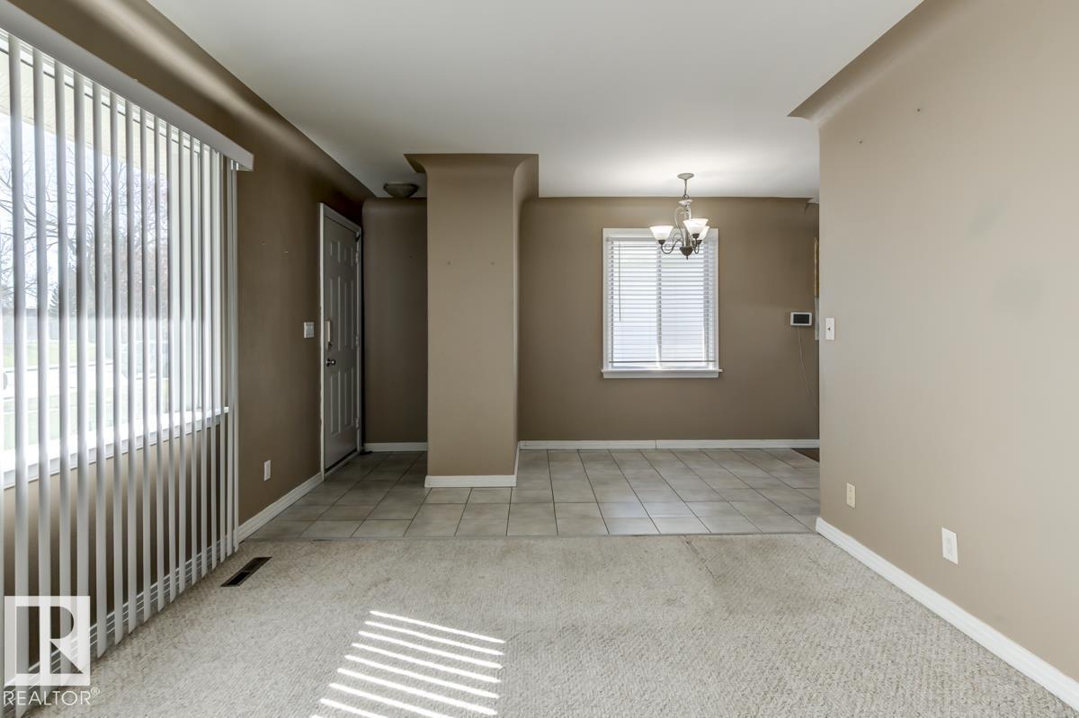 9602 90 ST NW, Edmonton
