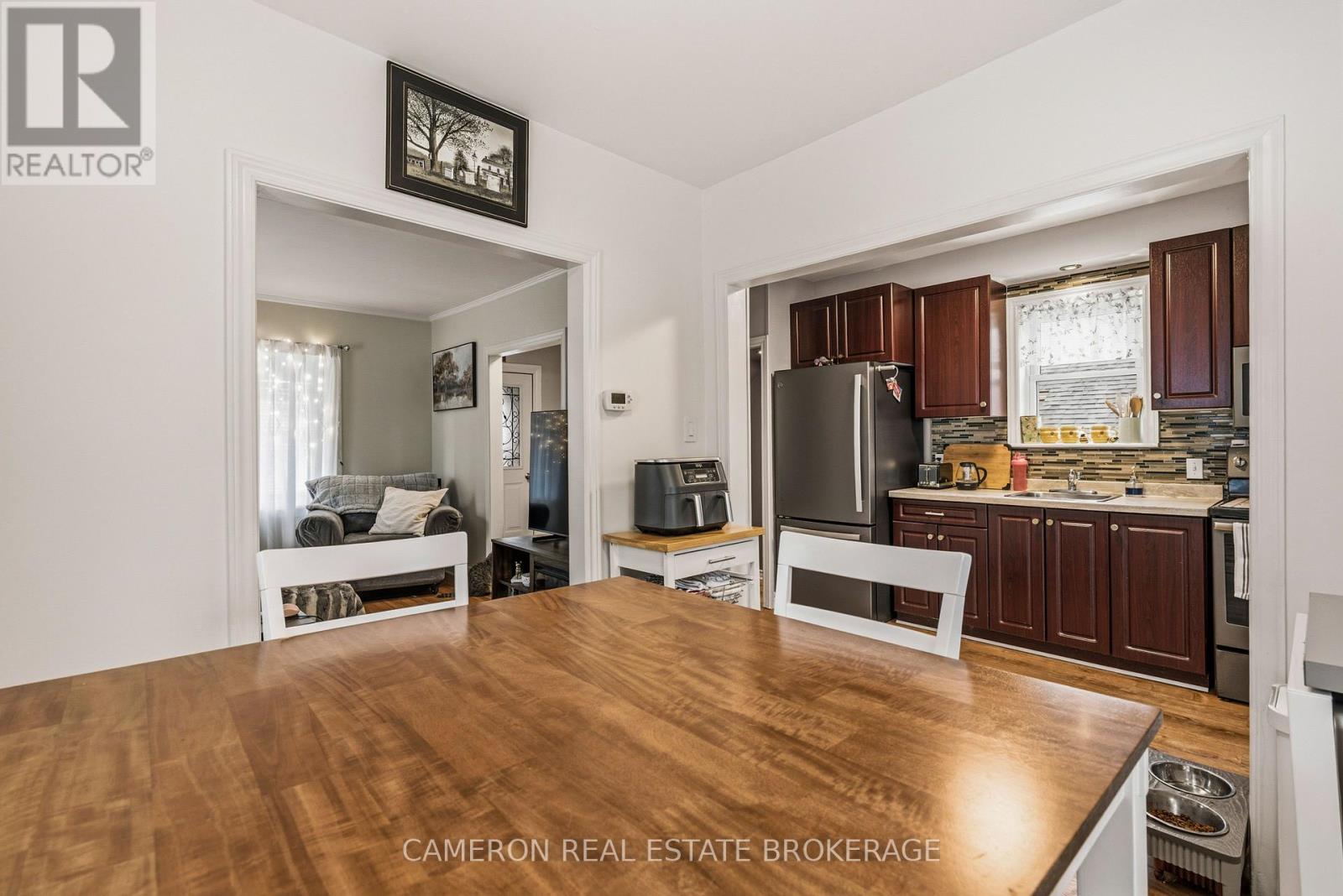537 GLOUCESTER STREET N - 16