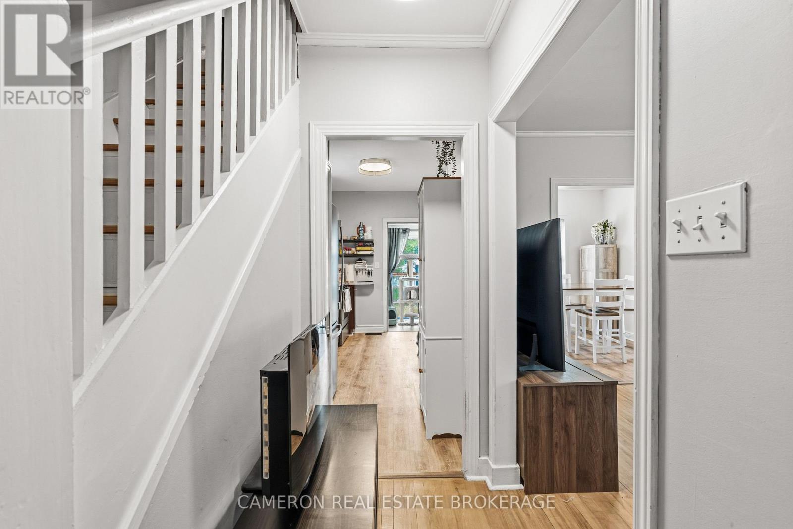 537 GLOUCESTER STREET N - 24