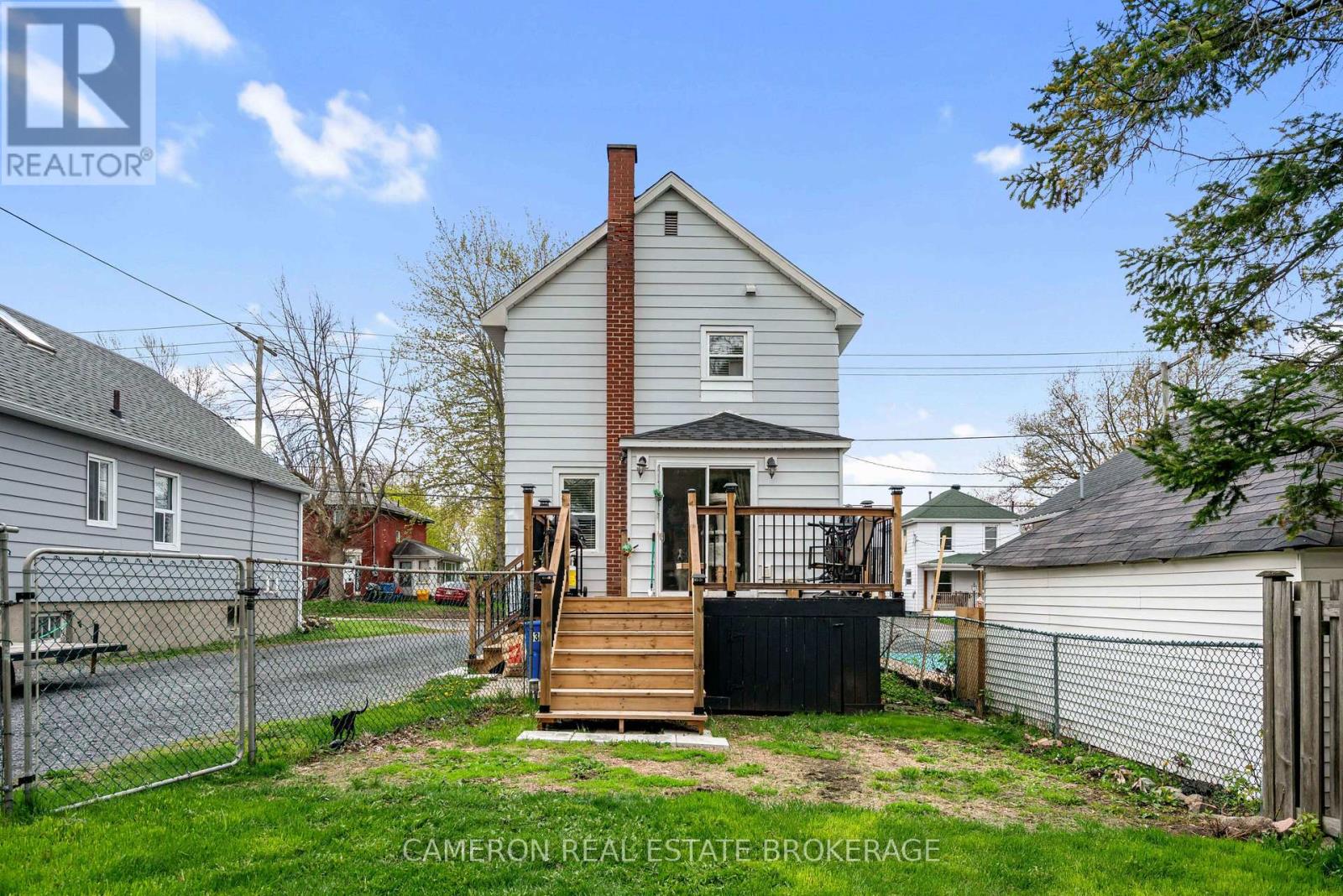 537 GLOUCESTER STREET N - 7