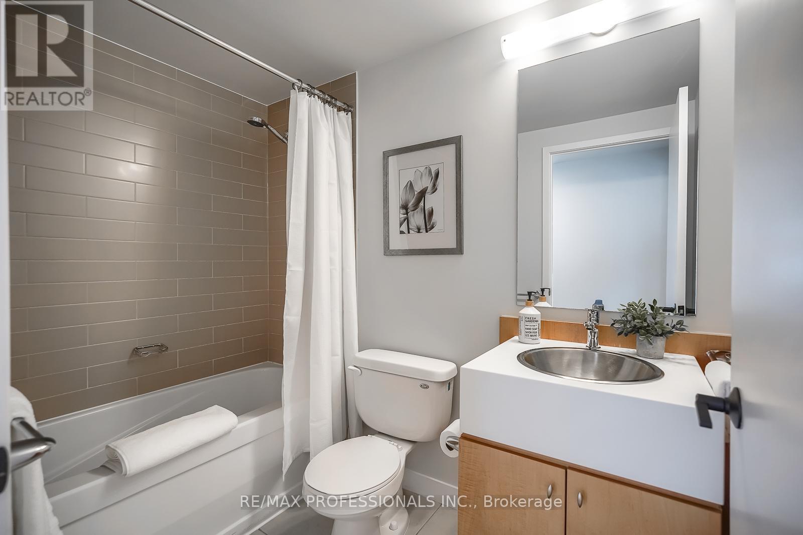 #1708 3 NAVY WHARF COURT - 29
