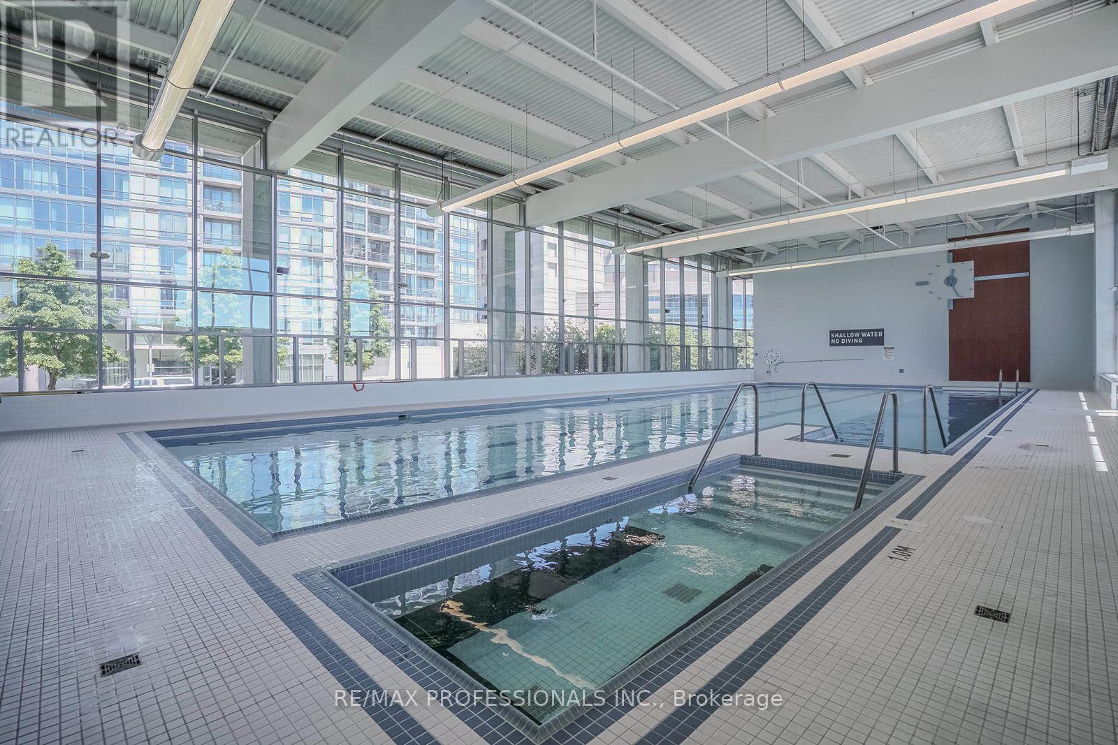 #1708 3 NAVY WHARF COURT - 39