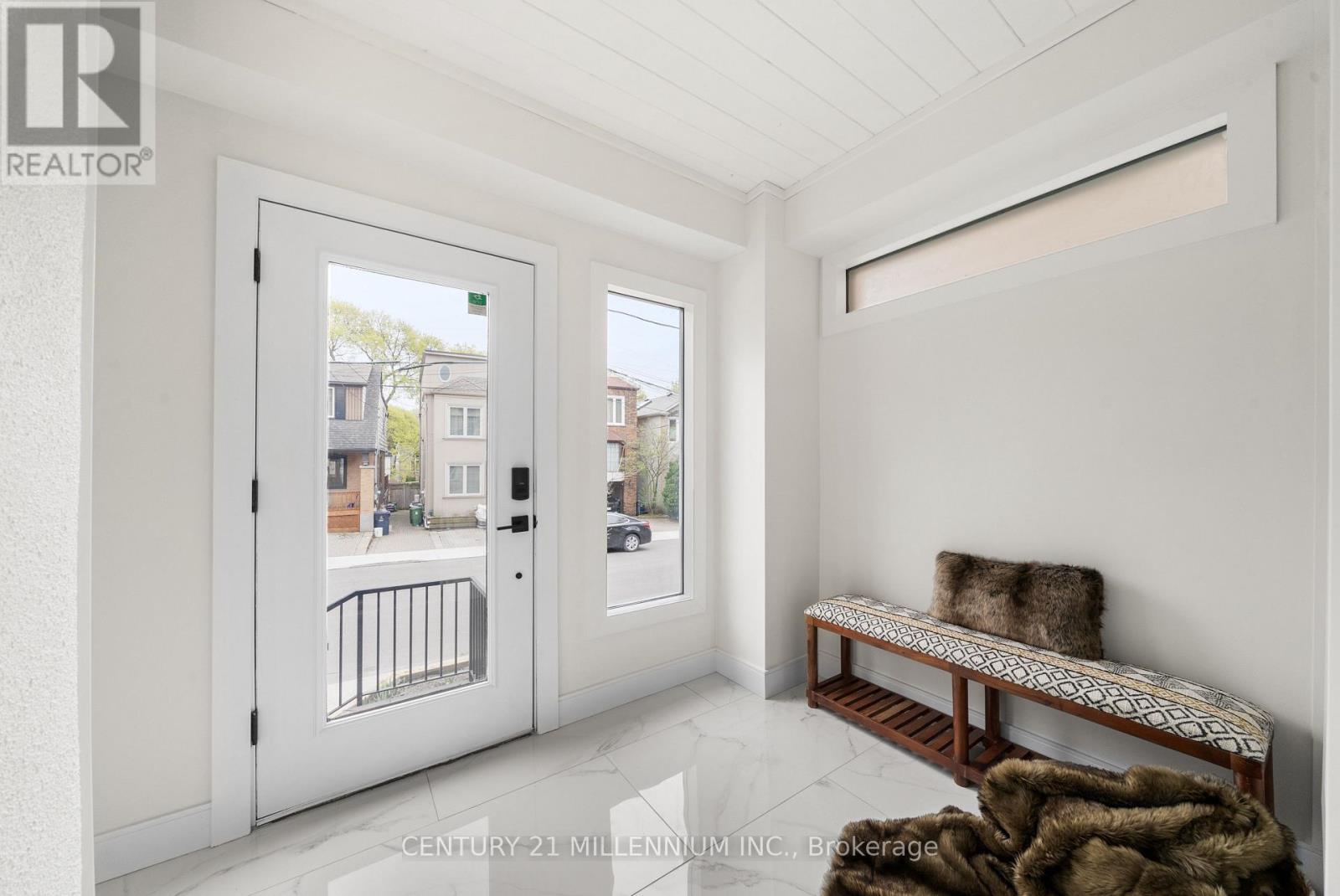 134 HELENDALE AVENUE - 4