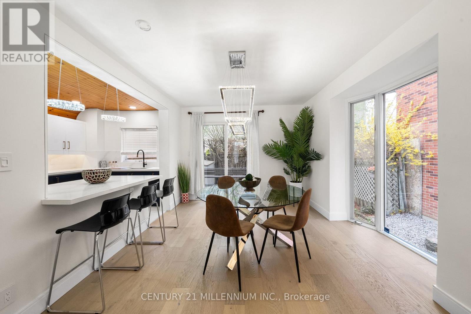 134 HELENDALE AVENUE - 8