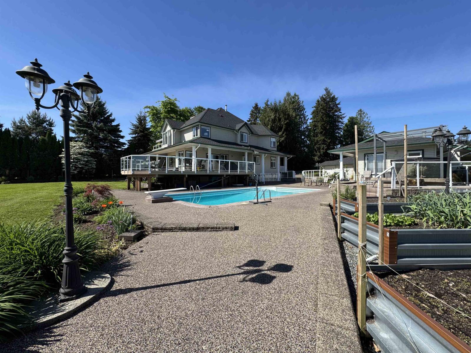 7064 SATCHELL STREET, Abbotsford